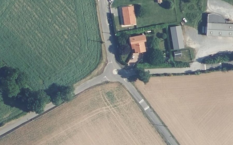 Vue aérienne du Mini-giratoire n°1142040951