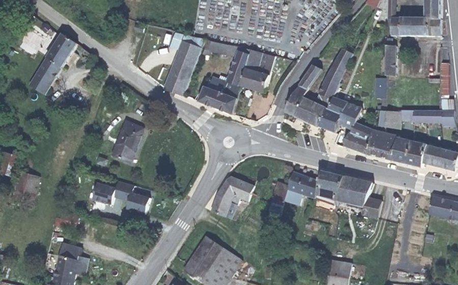 Vue aérienne du Mini-giratoire n°1147970569