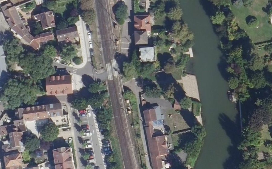 Vue aérienne du Mini-giratoire n°1150935409