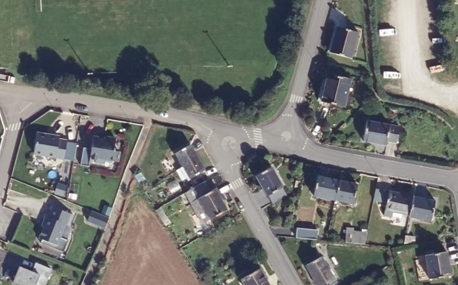 Vue aérienne du Mini-giratoire n°1151969353