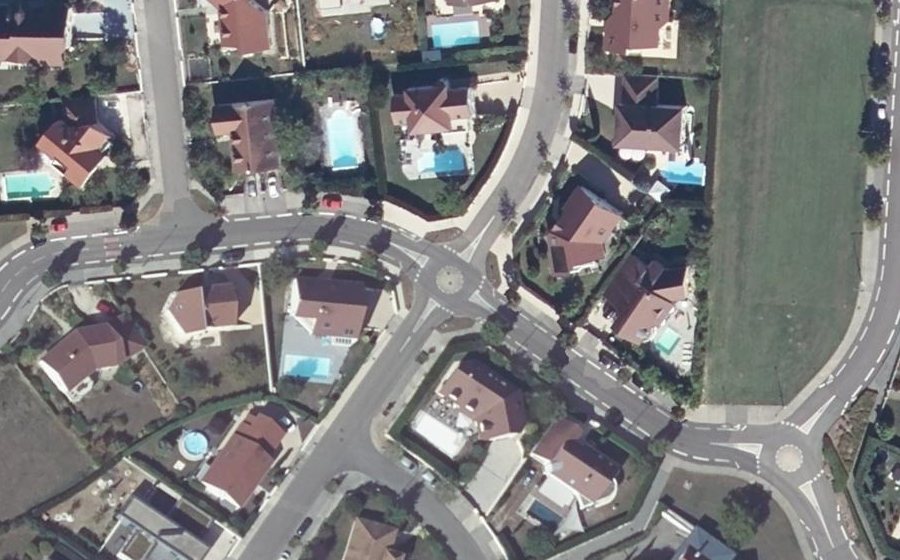 Vue aérienne du Mini-giratoire n°1154220782