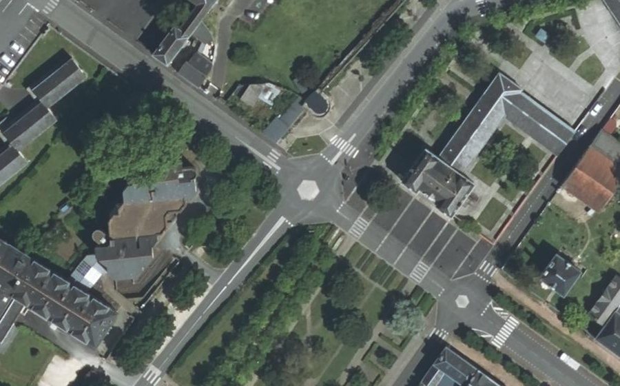 Vue aérienne du Mini-giratoire n°1165518370