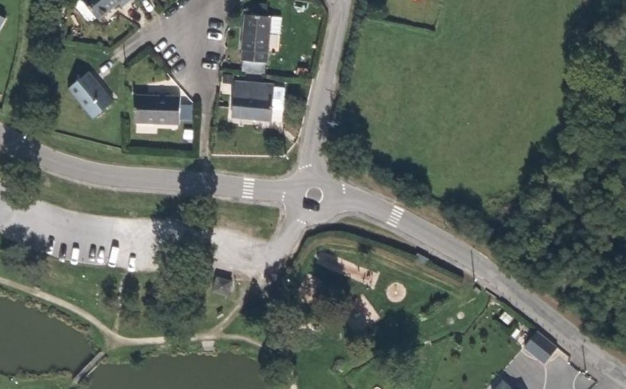 Vue aérienne du Mini-giratoire n°1177607970