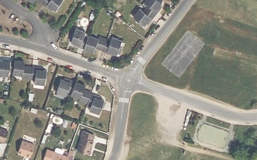 Vue aérienne du Mini-giratoire n°1181711432