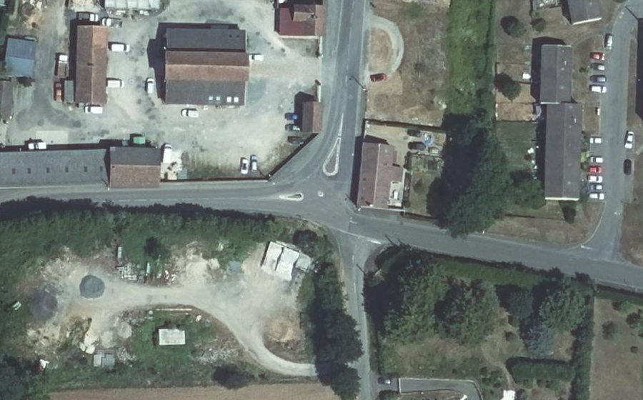 Vue aérienne du Mini-giratoire n°1183040489