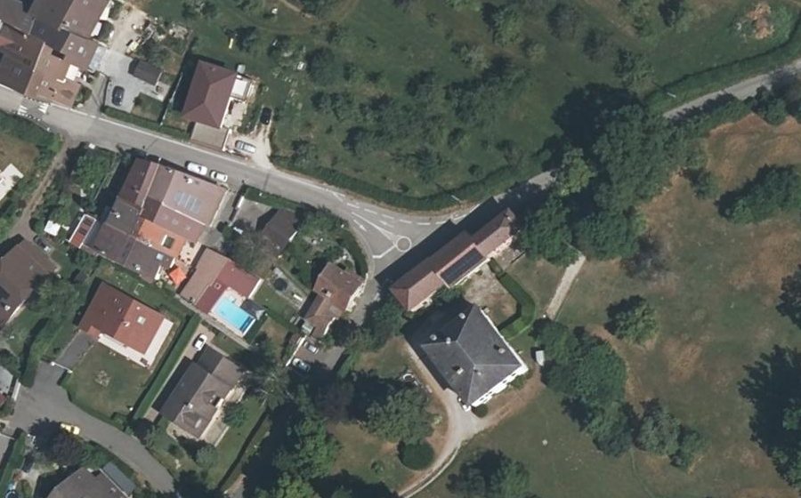 Vue aérienne du Mini-giratoire n°1189564959
