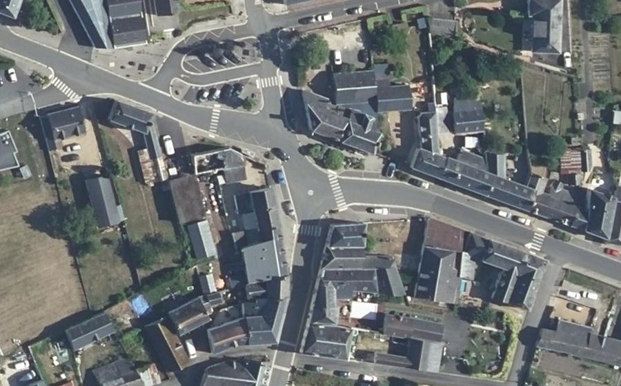 Vue aérienne du Mini-giratoire n°1189590417