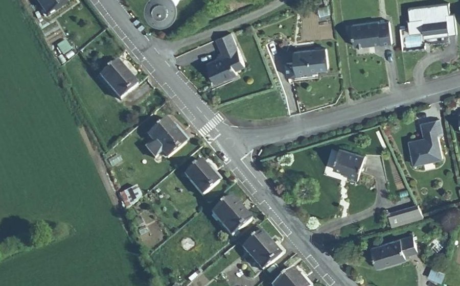 Vue aérienne du Mini-giratoire n°1199029316