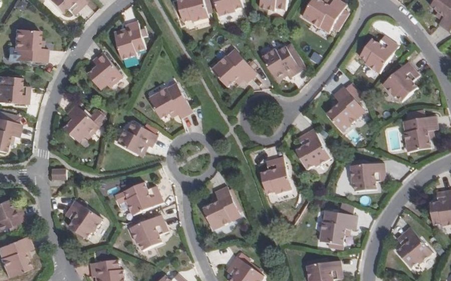 Vue aérienne du Rond-point anonyme n°101206764