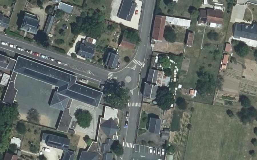 Vue aérienne du Mini-giratoire n°1207856135