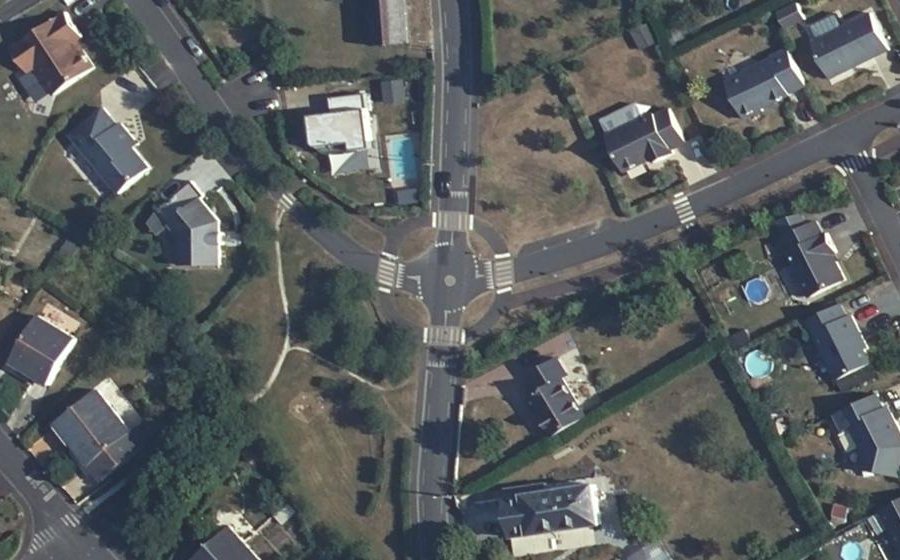 Vue aérienne du Mini-giratoire n°1208683969