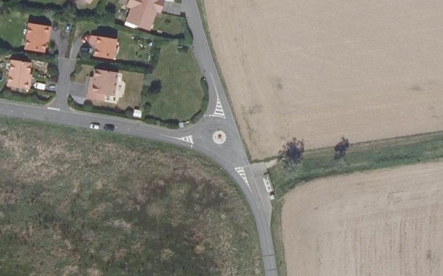 Vue aérienne du Mini-giratoire n°1212737282