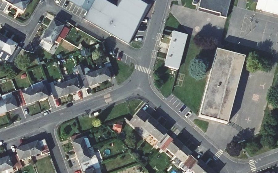 Vue aérienne du Mini-giratoire n°1214804945