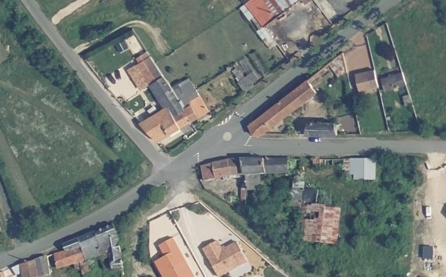 Vue aérienne du Mini-giratoire n°1216713873