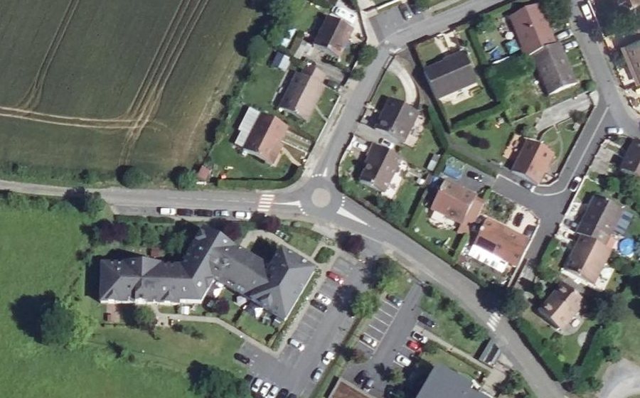 Vue aérienne du Mini-giratoire n°1219571208