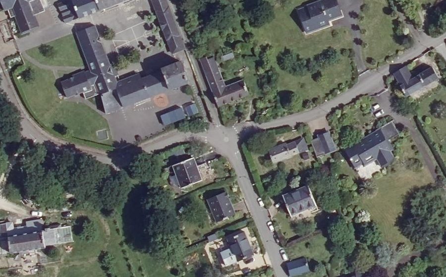 Vue aérienne du Mini-giratoire n°1221861368