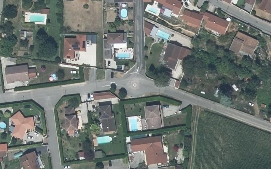 Vue aérienne du Mini-giratoire n°1223986102