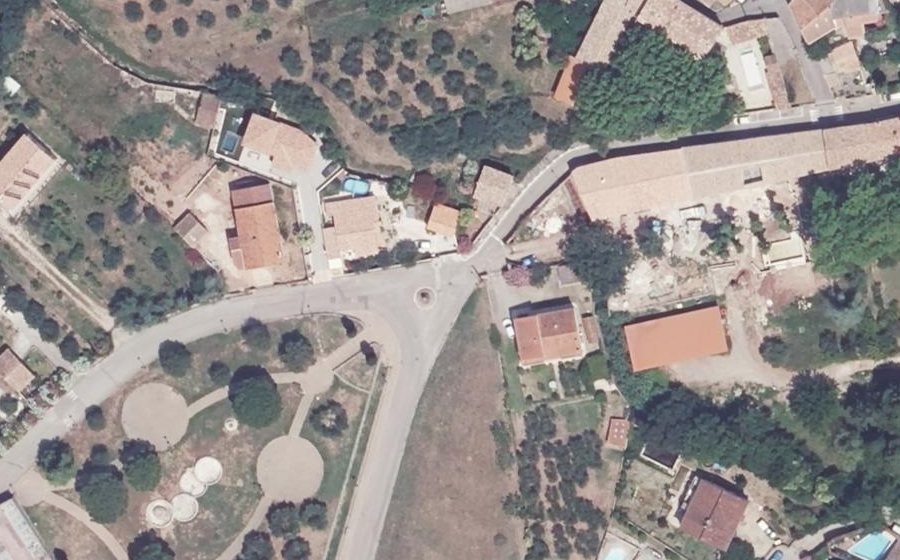 Vue aérienne du Mini-giratoire n°1230664126