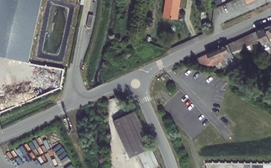 Vue aérienne du Mini-giratoire n°1233008670
