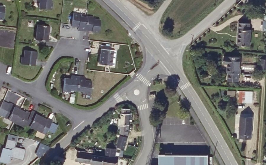 Vue aérienne du Mini-giratoire n°1236470678