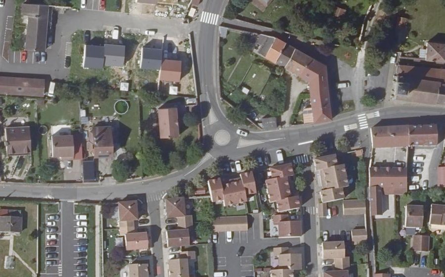 Vue aérienne du Mini-giratoire n°1238329209