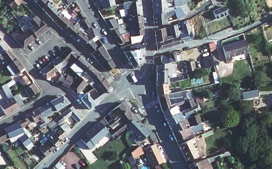 Vue aérienne du Mini-giratoire n°1241657560