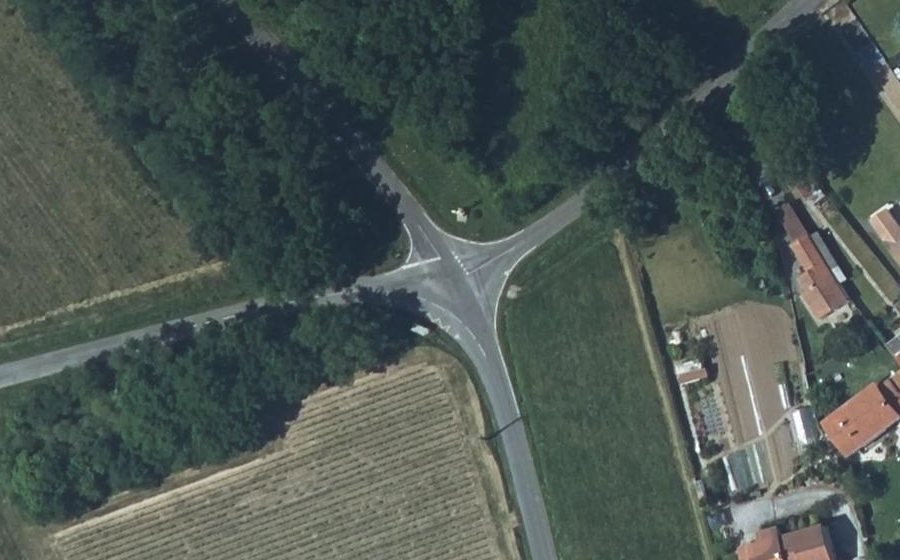 Vue aérienne du Mini-giratoire n°1248968567