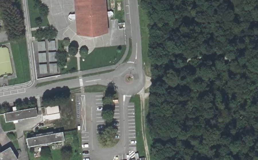 Vue aérienne du Mini-giratoire n°1251747942