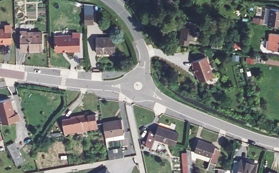 Vue aérienne du Mini-giratoire n°1253194007