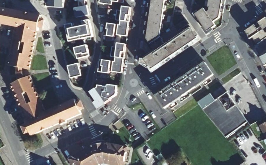 Vue aérienne du Mini-giratoire n°1280703619
