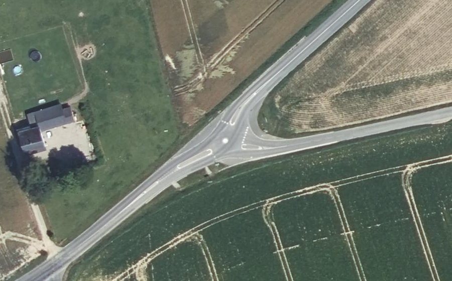 Vue aérienne du Mini-giratoire n°1296148201