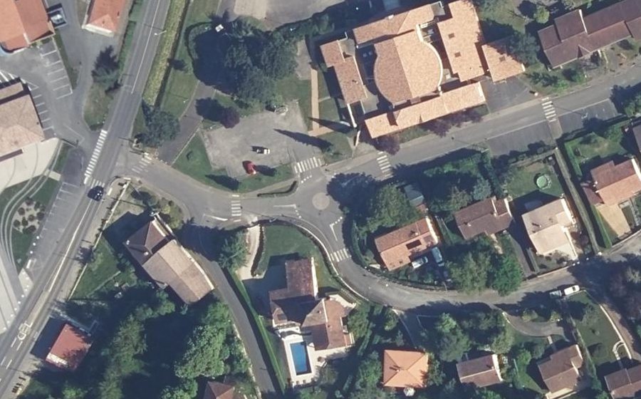 Vue aérienne du Mini-giratoire n°1309032705