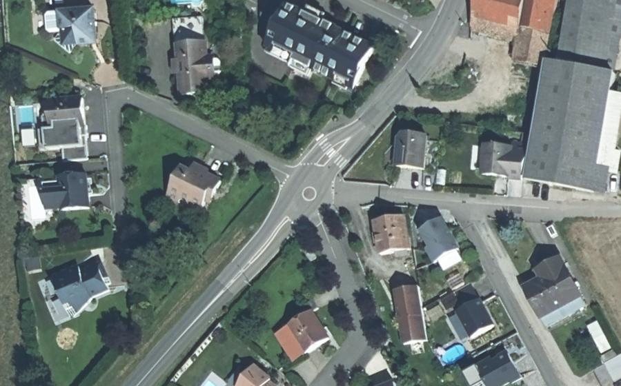 Vue aérienne du Mini-giratoire n°1310008752