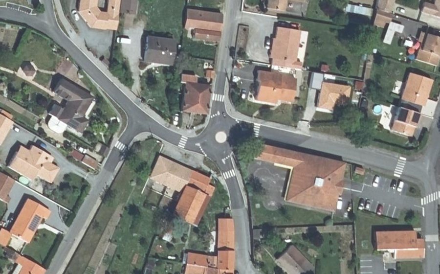 Vue aérienne du Mini-giratoire n°1324823452