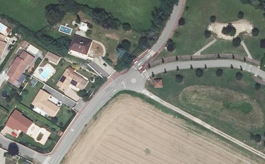 Vue aérienne du Mini-giratoire n°1326680282