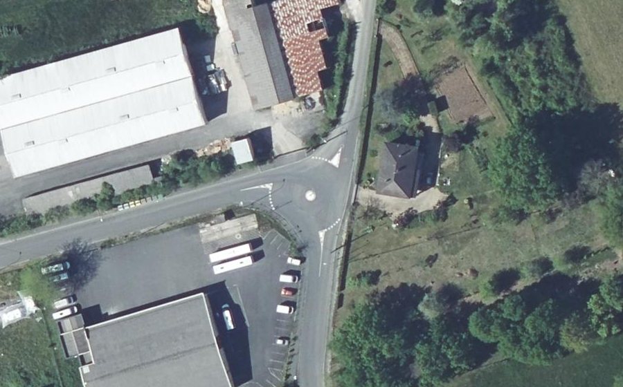 Vue aérienne du Mini-giratoire n°1328656312