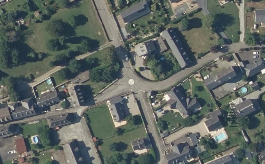 Vue aérienne du Mini-giratoire n°1333376134