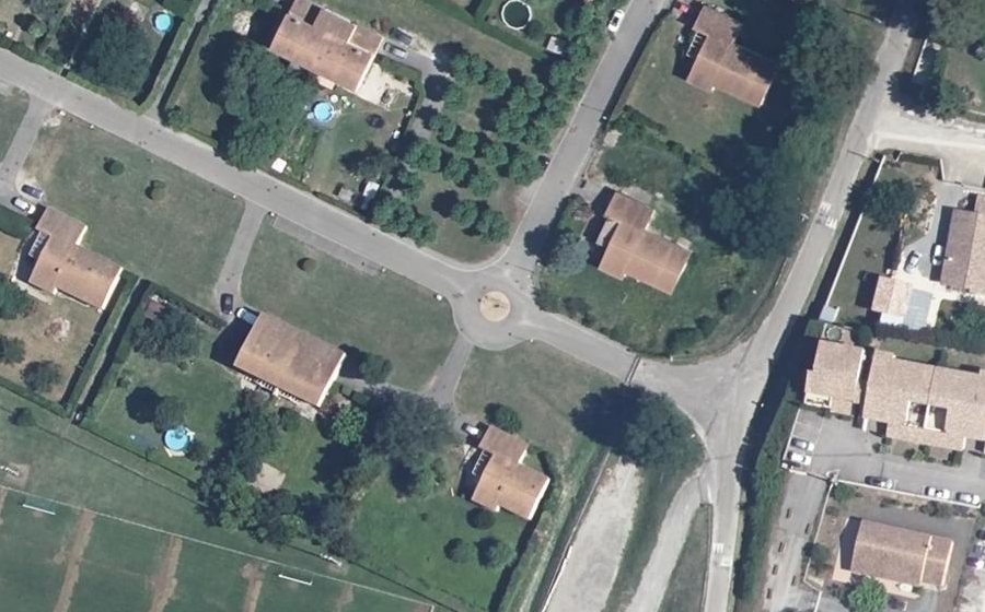 Vue aérienne du Mini-giratoire n°1335705614