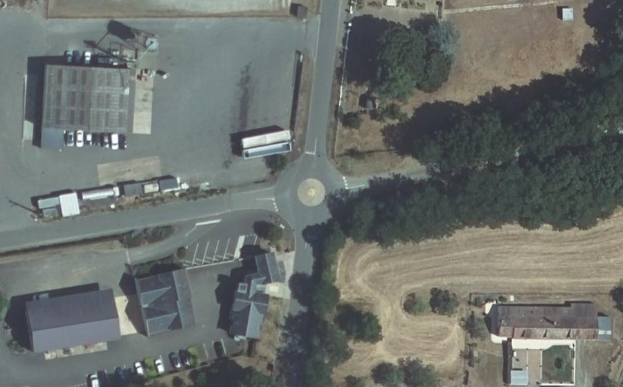 Vue aérienne du Mini-giratoire n°1336815782