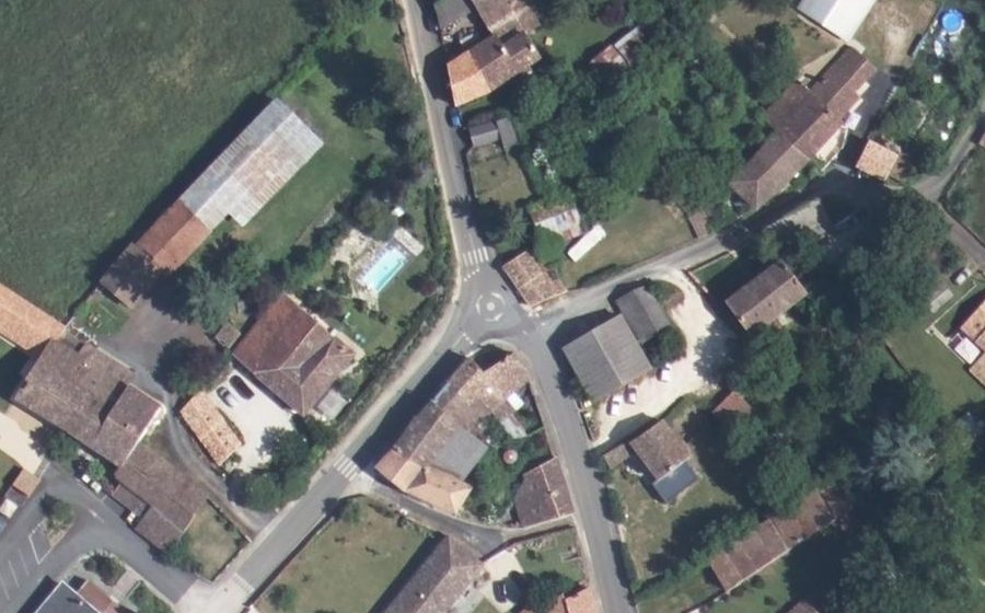Vue aérienne du Mini-giratoire n°1337662194