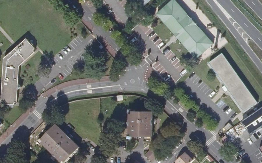 Vue aérienne du Mini-giratoire n°1347225269