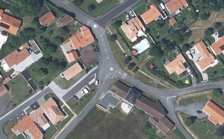 Vue aérienne du Mini-giratoire n°1349416627