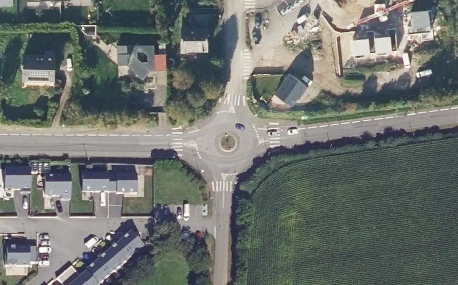 Vue aérienne du Rond-point anonyme n°1013512271