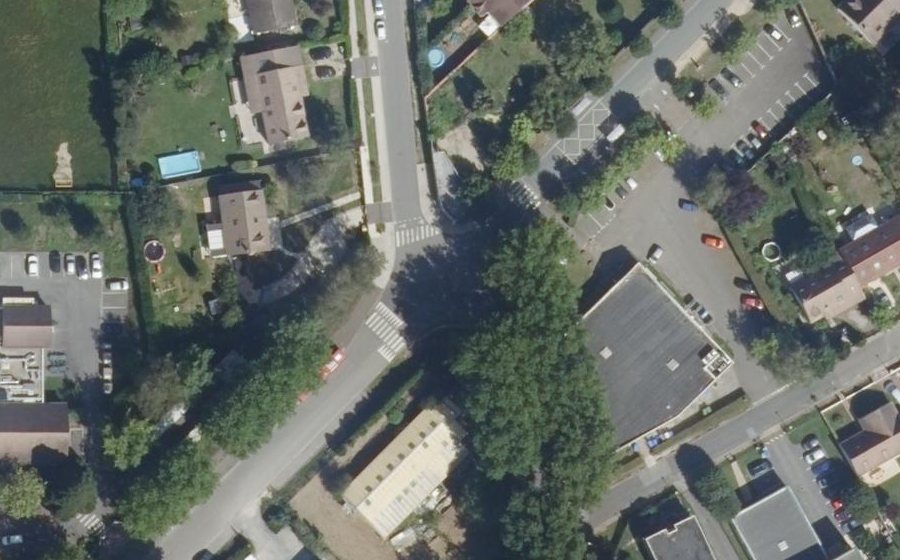 Vue aérienne du Mini-giratoire n°1352704696