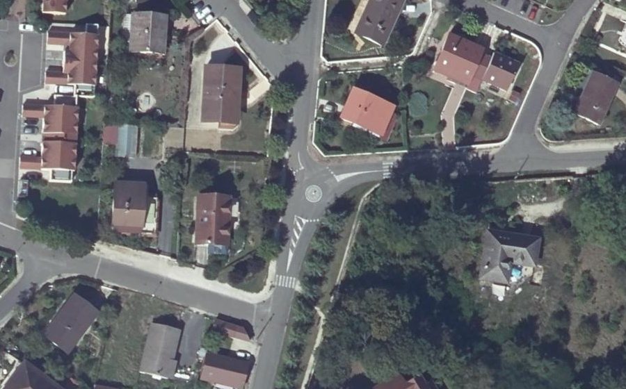 Vue aérienne du Mini-giratoire n°1377846744