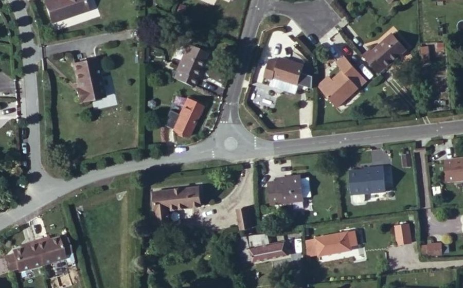 Vue aérienne du Mini-giratoire n°1383638134