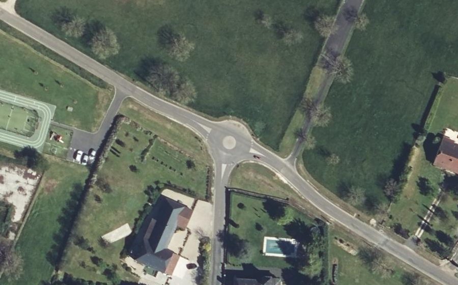 Vue aérienne du Mini-giratoire n°1388975319