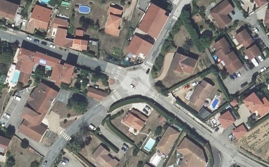 Vue aérienne du Mini-giratoire n°1389773659