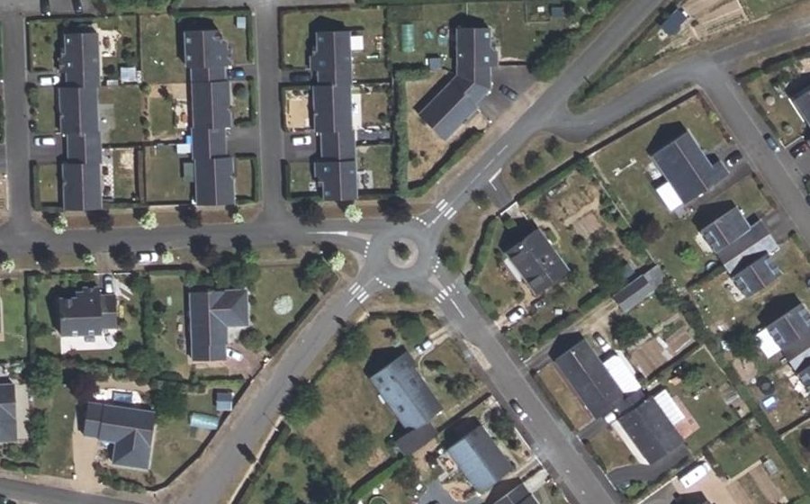 Vue aérienne du Mini-giratoire n°1398194878