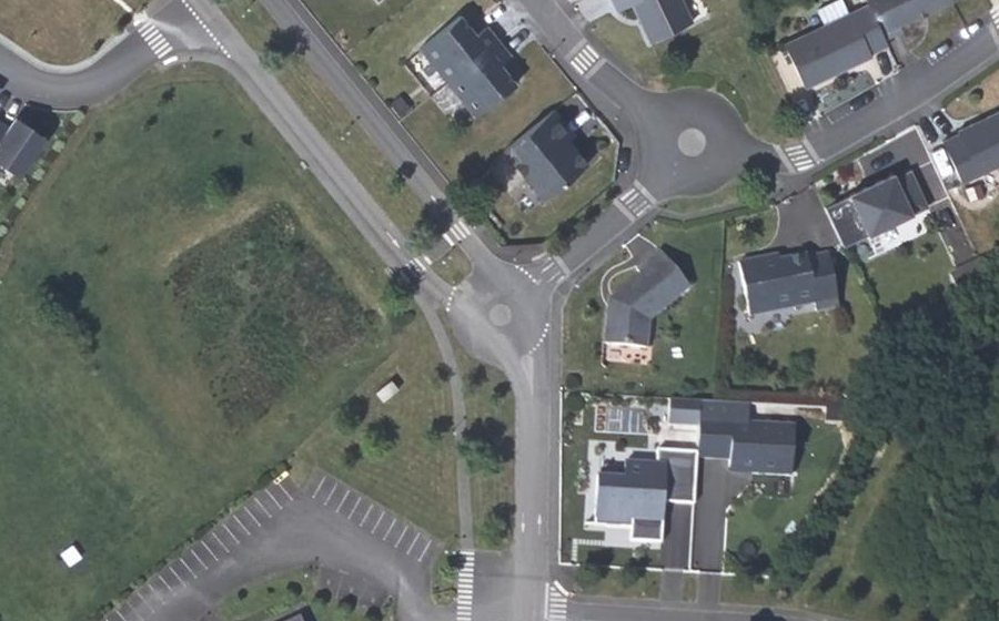 Vue aérienne du Mini-giratoire n°1403970707